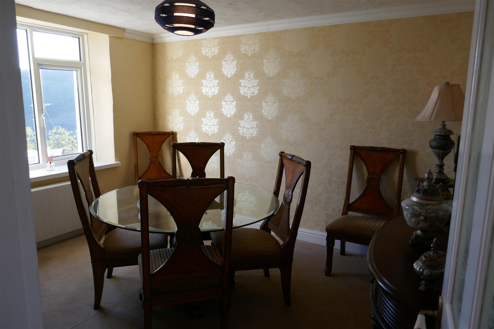 ANOTHER ROOM ASPECT